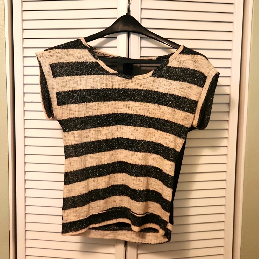 Off-white and black perfect for a party.